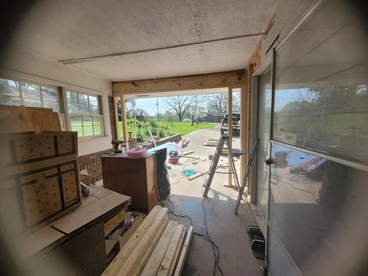 Air movers and dehumidifier for Drying & Dehumidification in Pebble Creek